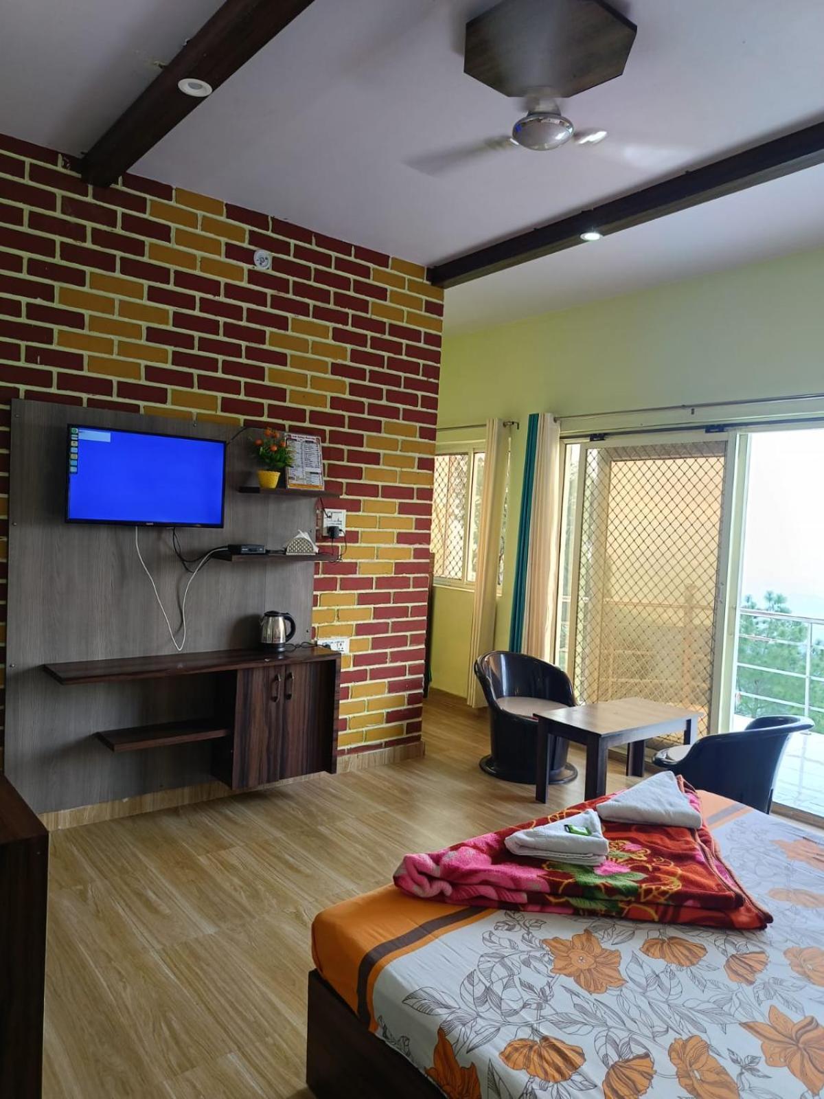 Homestay Joshi *