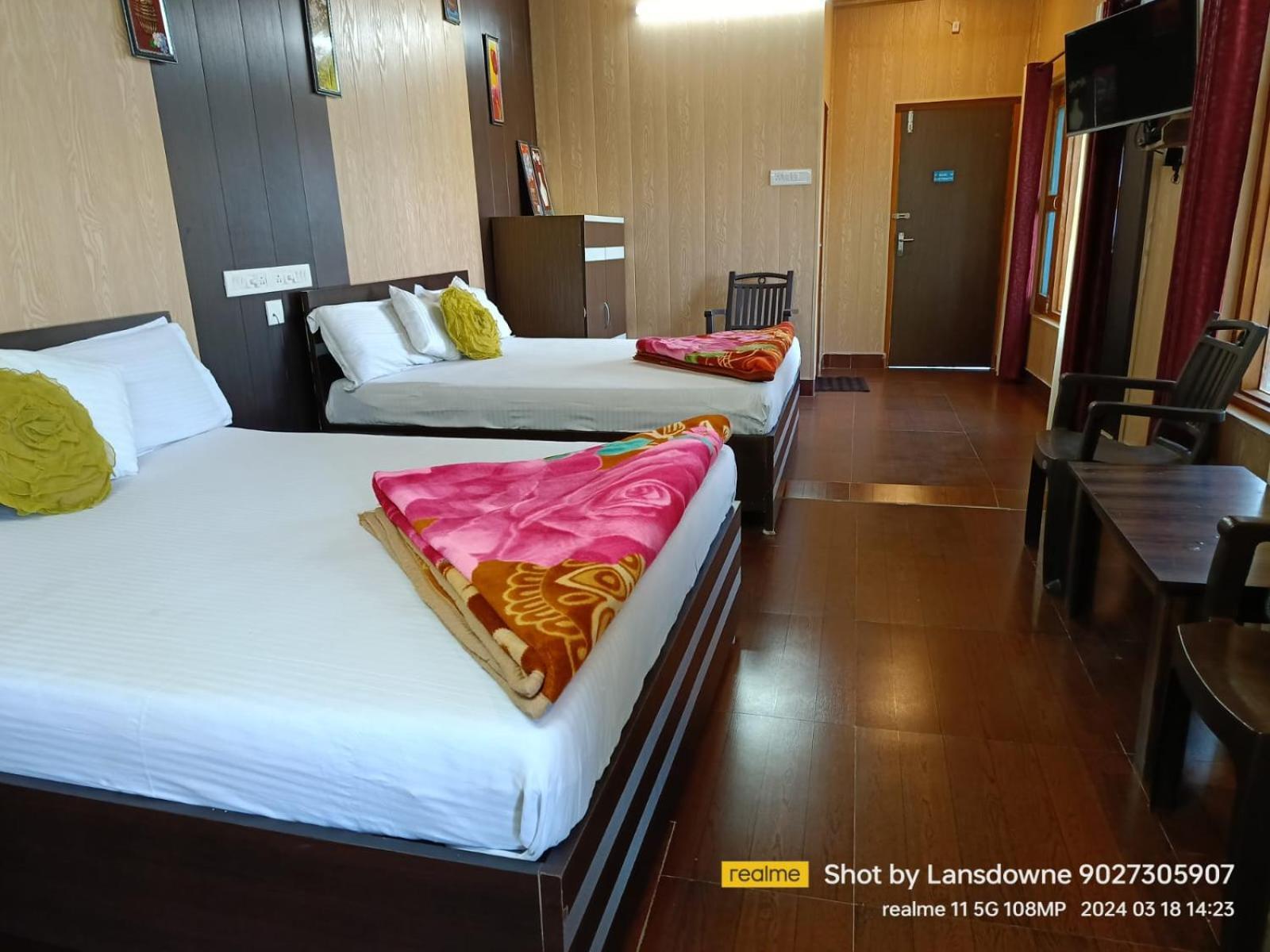 Joshi Homestay
