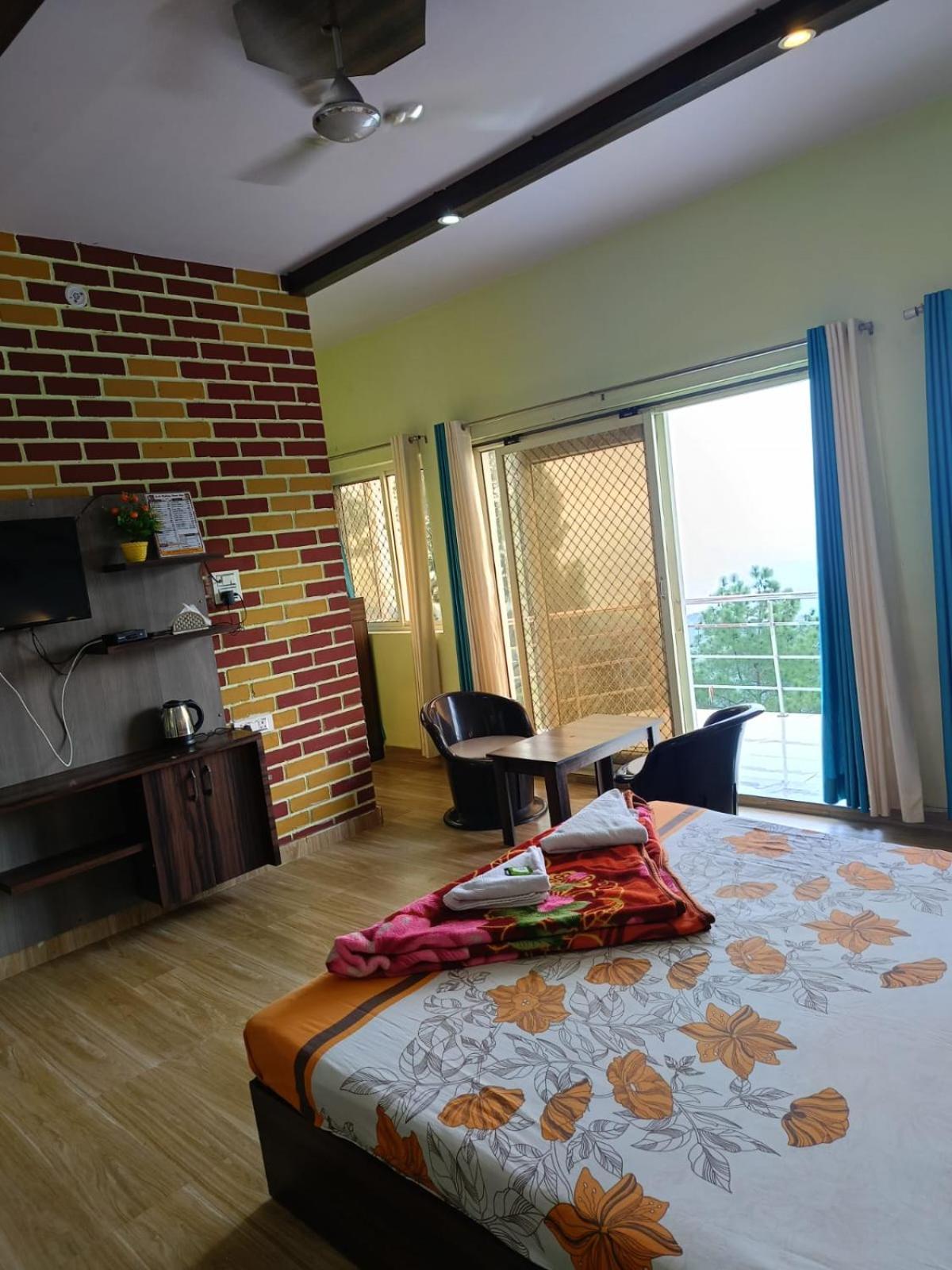 Joshi Homestay