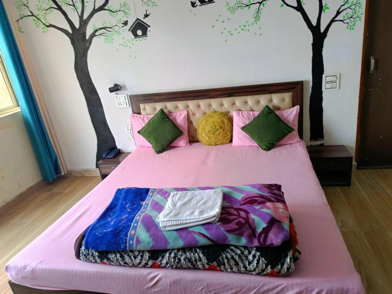 Joshi Homestay *